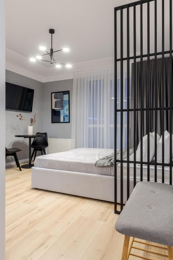Apartment Inshiapartments On Kulisha Str